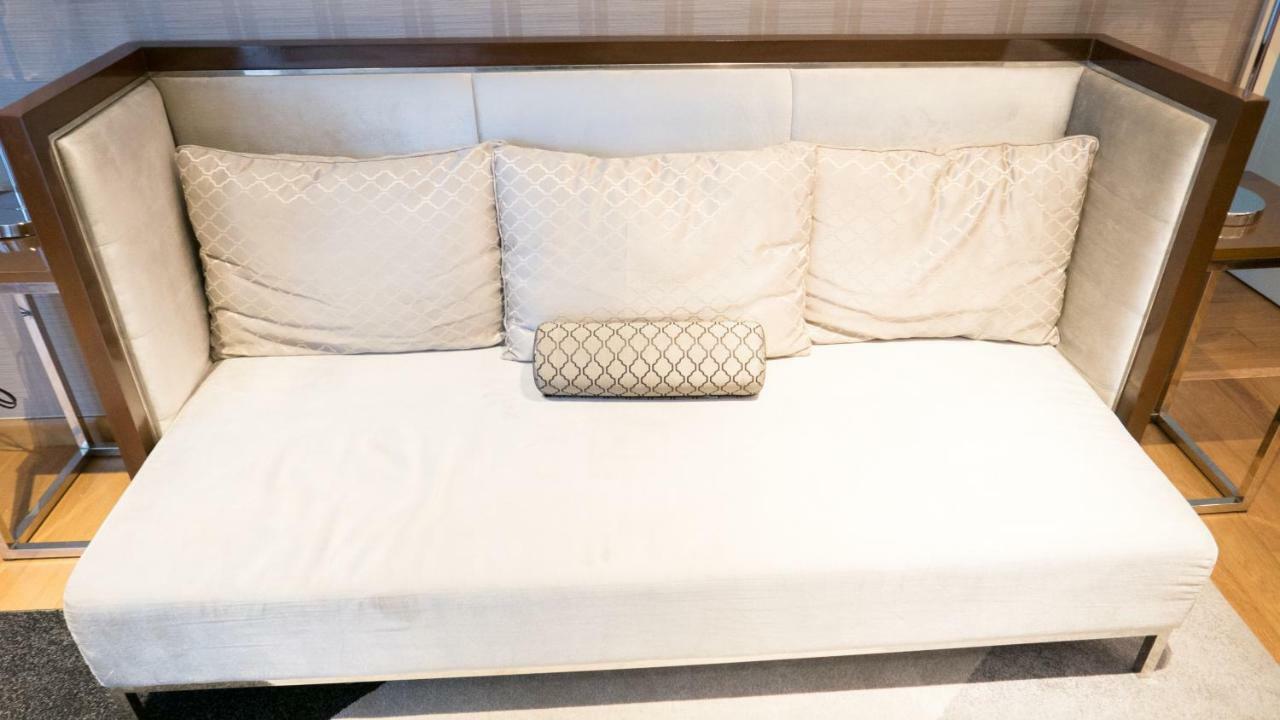 Milano Versace Suites Μακάτι Εξωτερικό φωτογραφία